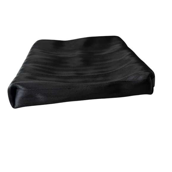 Harveys Seatbelt Bag Black Messenger Crossbody Made in USA Adjustable Strap 11" - Picture 5 of 9